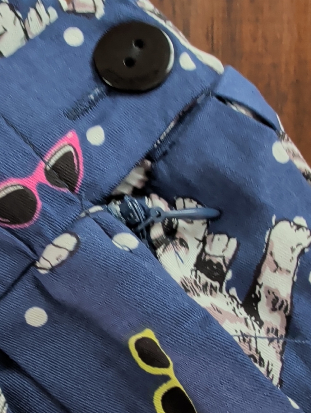Blue Novelty Cat with Sunglasses Print Pleated Skirt Size S - Picture 5 of 13